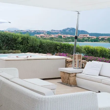 Penthouse, Sulla Spiaggia, Idromassaggio, Moderna, Full Optional, Wi-fi Vila *