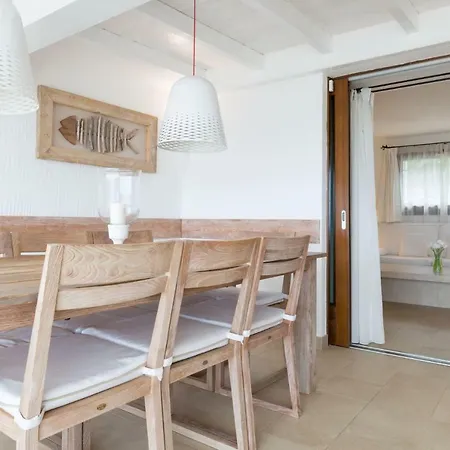 Penthouse, Sulla Spiaggia, Idromassaggio, Moderna, Full Optional, Wi-fi Vila Marinella (Sardinia)